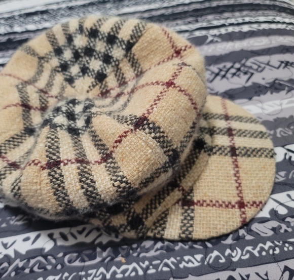 BURBERRY London Nova Check Newsboy Hat Wool/Angora/Cashmere blend slouchy Sz M - Picture 2 of 11